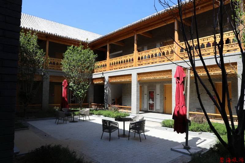 承德金山嶺長(zhǎng)城大酒店咨詢預(yù)定電話18633570222 15703350808