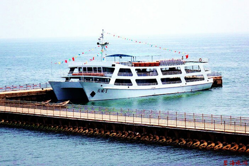 秦皇島北戴河浪淘沙長城號公主號尋仙號求仙號游船