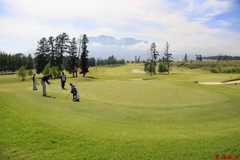 北戴河松石高爾夫/保利國際高爾夫/榮盛森林高爾夫俱樂部球場聯(lián)合優(yōu)惠預(yù)訂18633570222  15703350808
